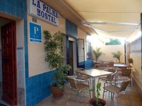 Гостиница Hostal La Palma  Эль-Пуэрто-Де-Санта-Мария